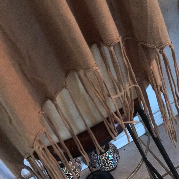 NWT Michael Kors Dark Camel poncho size PS - Picture 4 of 5